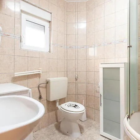 Gorgeous In With Wifi Apartment *