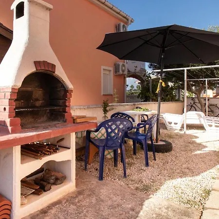 Gorgeous In With Wifi *