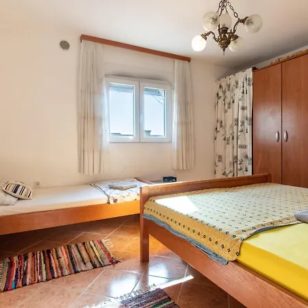 Apartment Gorgeous In With Wifi Vir