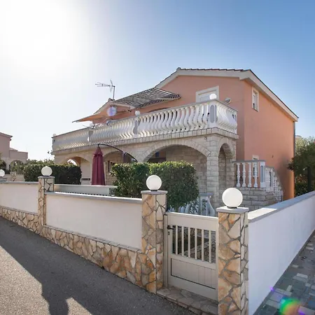 Gorgeous In With Wifi 아파트