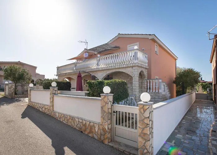 Gorgeous In With Wifi Appartement